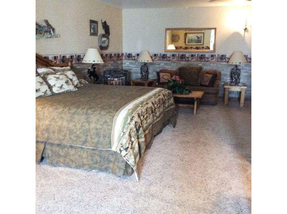 Howard Johnson By Wyndham Springerville Екстериор снимка